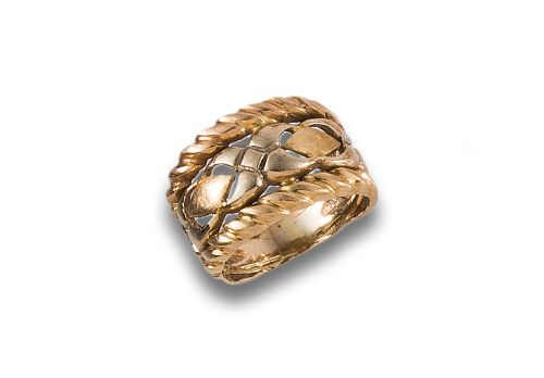 ANILLO EN TRES OROS CON GALLONADO