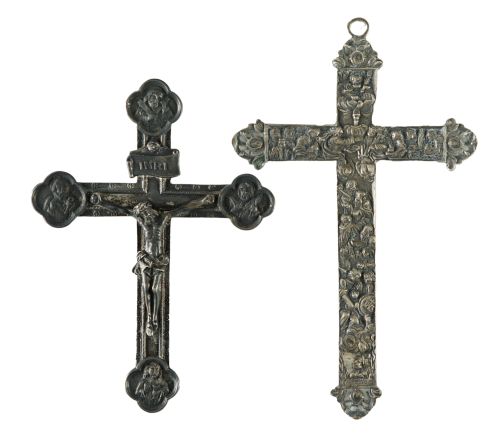 Two hanging crosses in Spanish silver