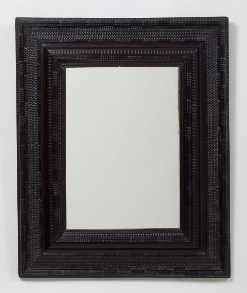 Marco flamenco siguiendo modelos del S. XVII