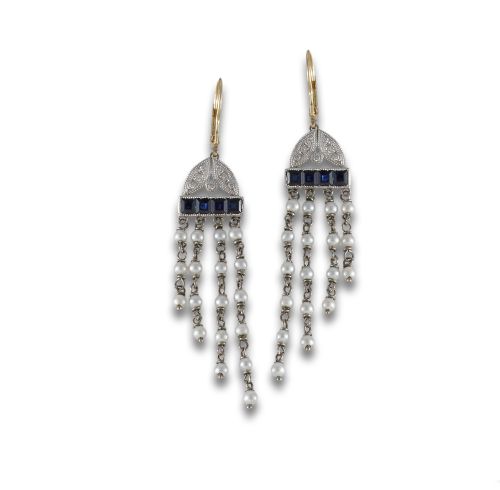 PENDIENTES LARGOS ESTILO ART DECO DE PLATINO Y ORO 