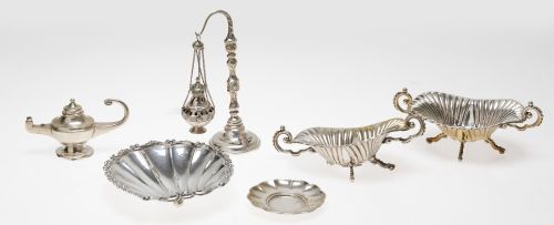 Lot of different pieces of Spanish silver 916, 20th century