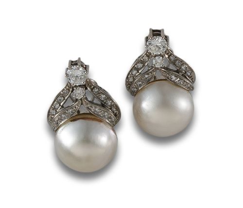 MABE DIAMOND AND PEARL EARRINGS