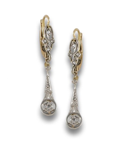 ANTIQUE EARRINGS WITH DIAMONDS