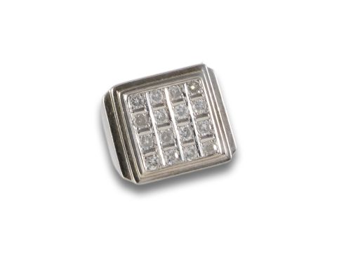 WIDE GOLD AND DIAMOND RING