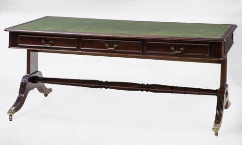 Sheraton-style double desk, 20th century