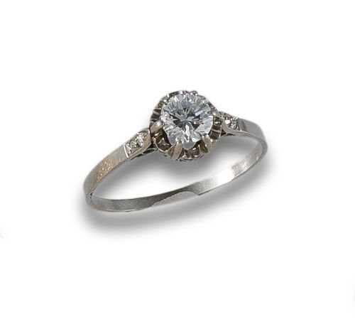 PLATINUM SOLITAIRE WITH DIAMOND