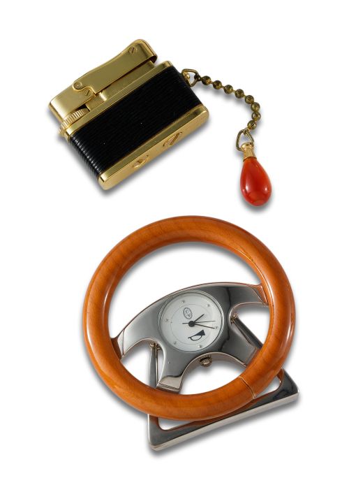 PENGUIN FLYING CLOCK AND LIGHTER LOT