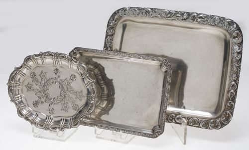Lot consisting of three silver trays, different brands and
