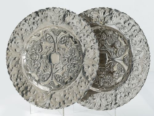 Pair of silver plates following antique designs