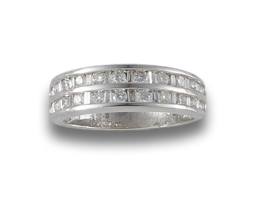 DOUBLE ROW WHITE GOLD RING WITH DIAMONDS