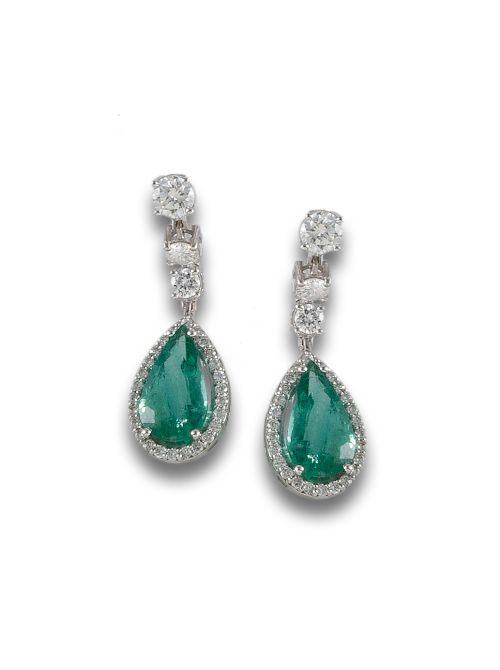 WHITE GOLD EARRINGS WITH EMERALDS AND DIAMONDS