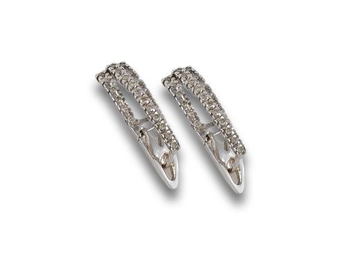 WHITE GOLD AND DIAMOND EARRINGS