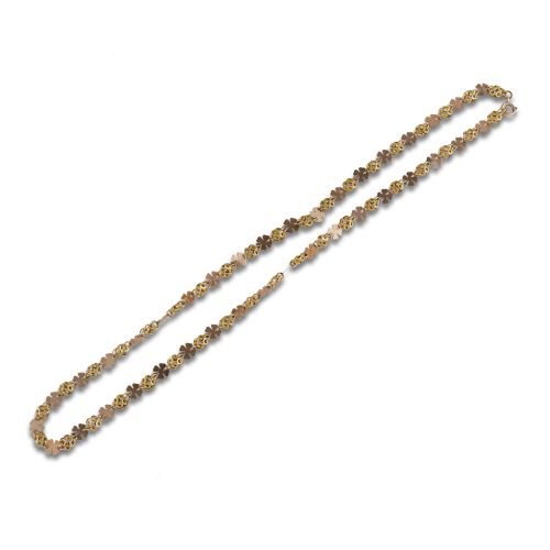 COLLAR DE ORO CON HOJAS DE TRÉROL.