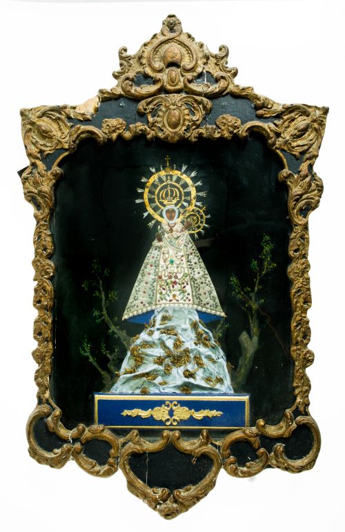  ESCUELA ESPAÑOLA, "Virgen con el Niño"