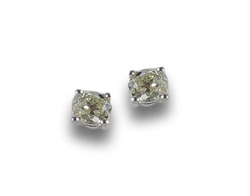 PENDIENTES DORMILONAS DE ORO Y DIAMANTES