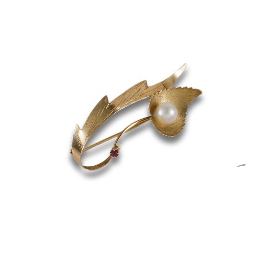 ALFILER DE ORO CON PERLA