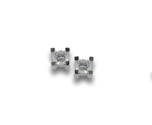 PENDIENTES DE ORO Y DIAMANTES