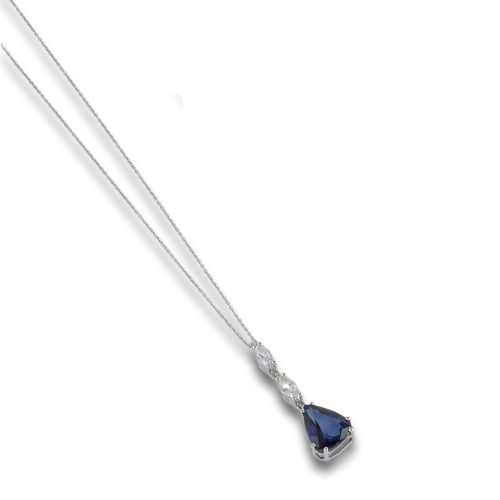 COLLAR CON COLGANTE DE ORO, ZAFIRO Y DIAMANTES