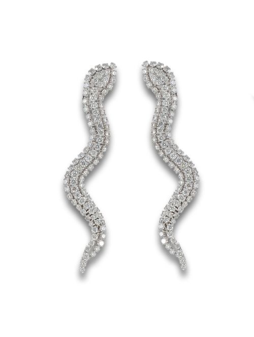 LONG WHITE GOLD AND DIAMOND EARRINGS