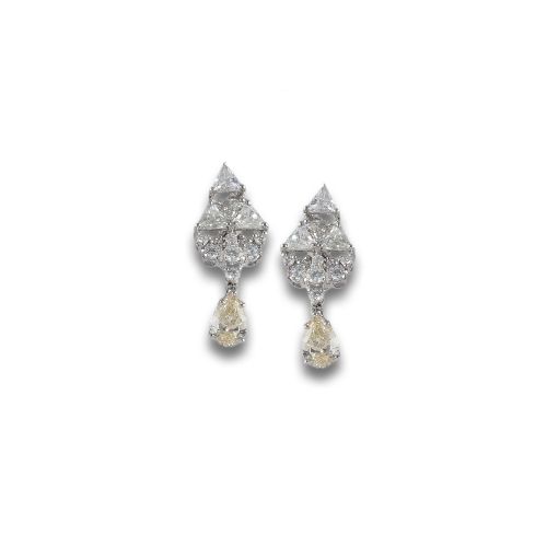 PENDIENTES CON DIAMANTES 