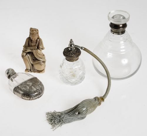 "Guanyin". Antigua talla oriental en piedra de jabón