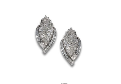 PENDIENTES HOJA DE ORO BLANCO Y DIAMANTES
