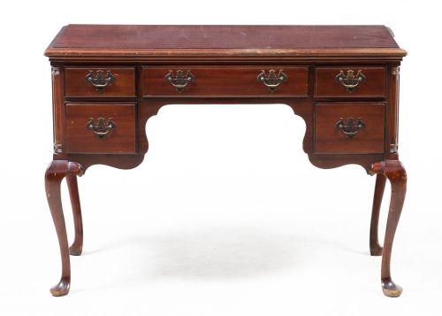 George II style desk, England, 20th century