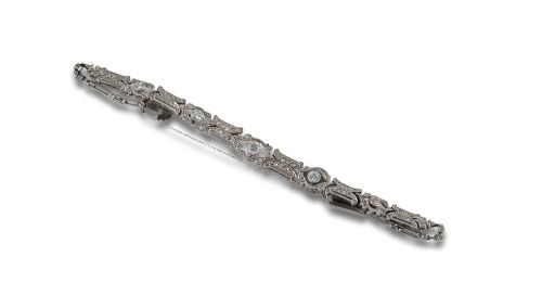 ANTIQUE PLATINUM AND DIAMONDS BRACELET
