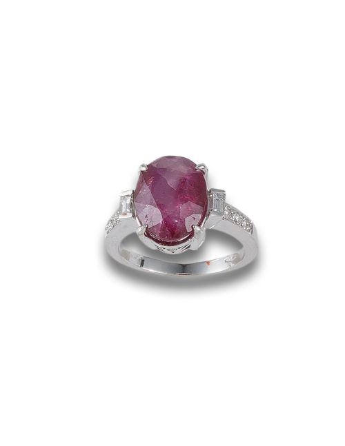 WHITE GOLD RING WITH CERTIFIED RUBY