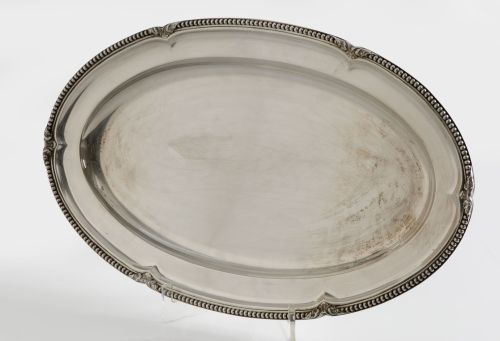 Spanish silver tray, 916 fineness, 20th century