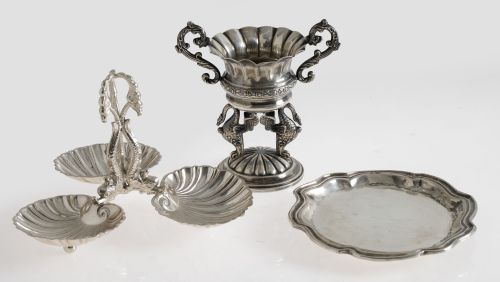 Lot of two Spanish silver centers, 916 fineness, 20th centu