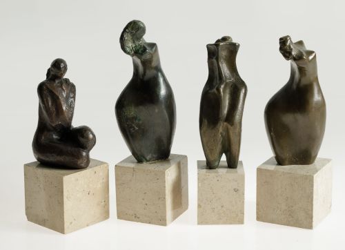 ESCUELA ESPAÑOLA, SPANISH SCHOOL (20th Century) "Figures" b