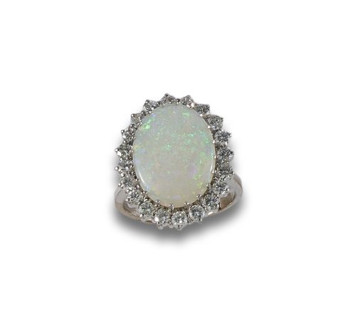 GOLD, OPAL AND DIAMONDS RING