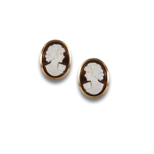 PAIR OF GOLD EARRINGS AND CAMEO EARRINGS