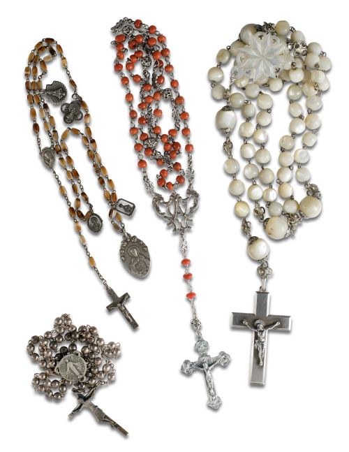ANTIQUE SILVER ROSARY WITH GLASS BEADS