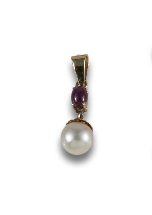 GOLD PENDANT WITH PEARL AND RUBY