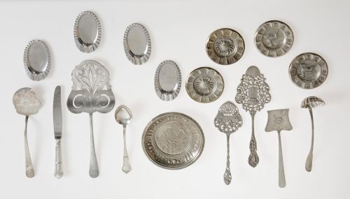 Lot of silver pieces from different manufacturers and count