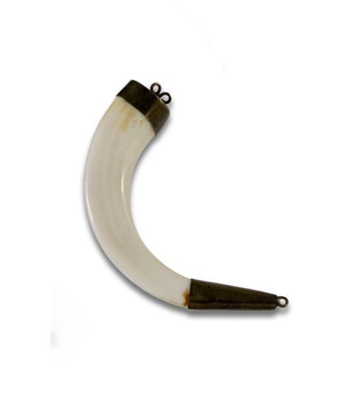 PENDANT WITH WILD BOAR TUFT