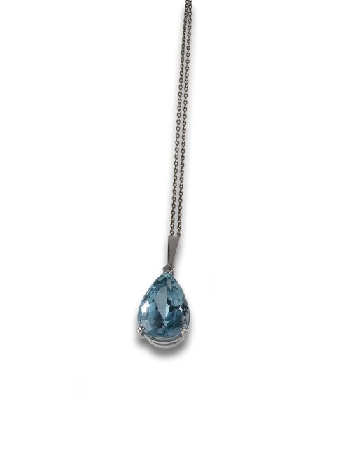 WHITE GOLD PENDANT WITH TOPAZ AND SILVER CHAIN