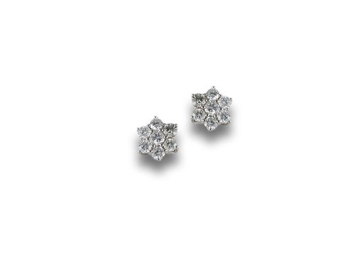 SHORT GOLD EARRINGS WITH DIAMONDS