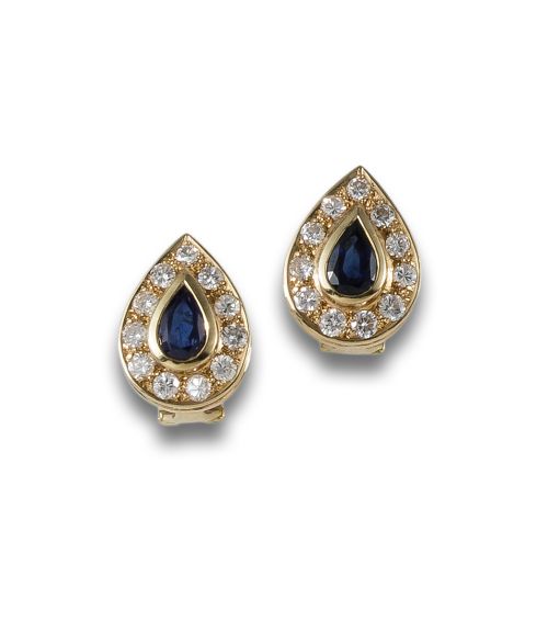 GOLD EARRINGS WITH SAPPHIRES AND DIAMONDS