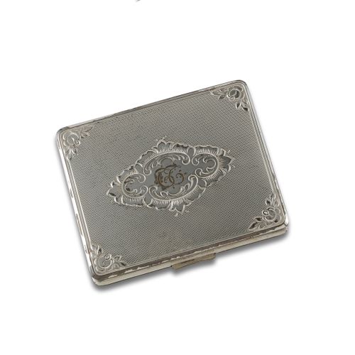 POLVERA DE PRINCIPIOS DEL S.XX DE PLATA