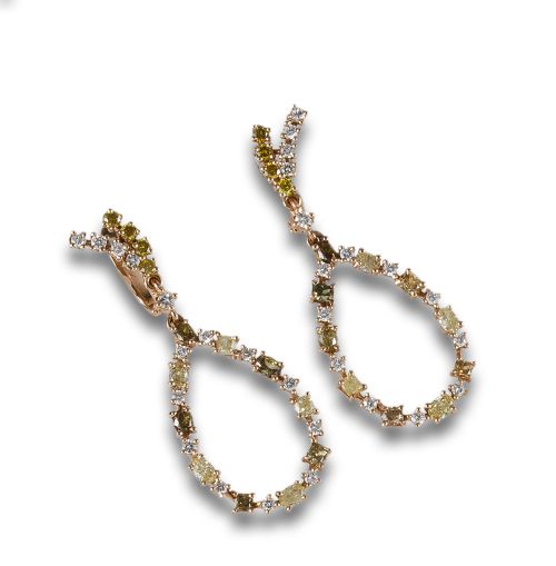 ROSE GOLD EARRINGS WITH DIAMONDS