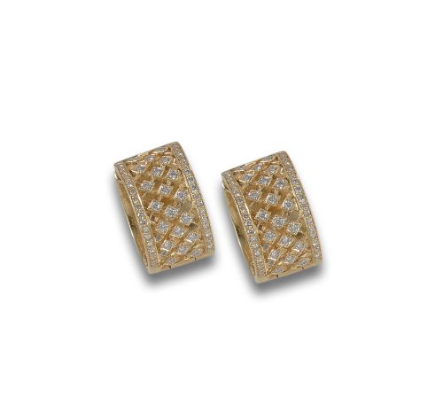 PENDIENTES CRIOLLAS CON DIAMANTES