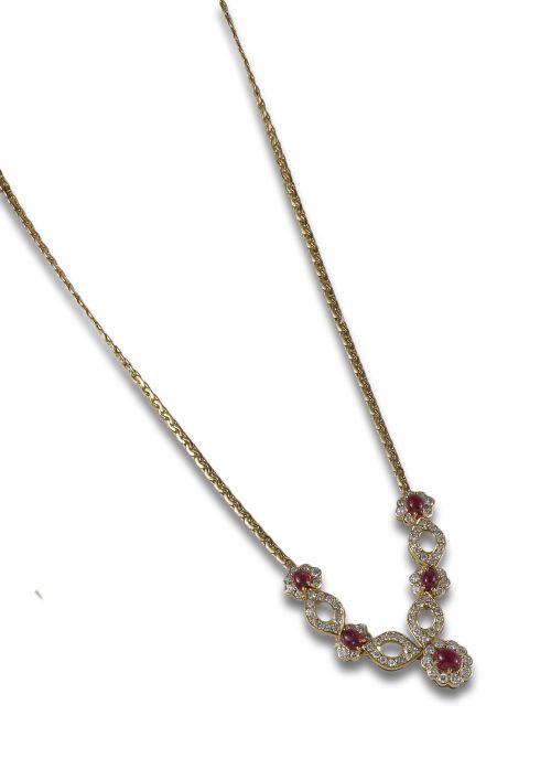 GOLD CHOKER WITH RUBIES AND DIAMONDS