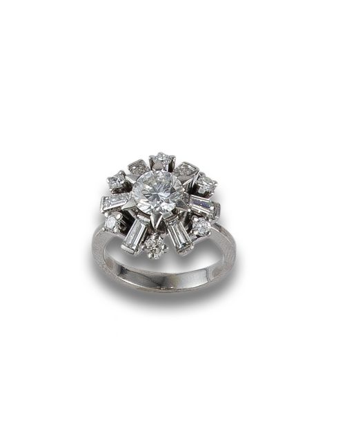 SORTIJA DE ORO CON DIAMANTES