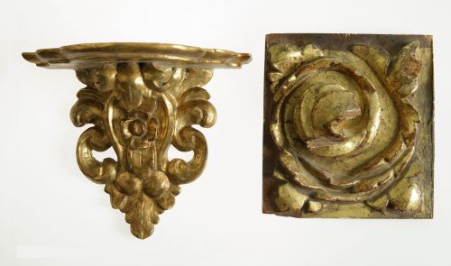 Carved and gilded wooden scroll, 18th century