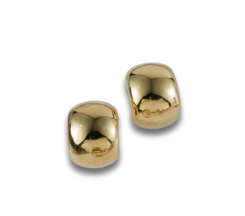 PENDIENTES DE ORO