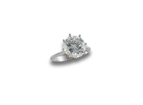 3.08 CT DIAMOND WITH GOLD RING