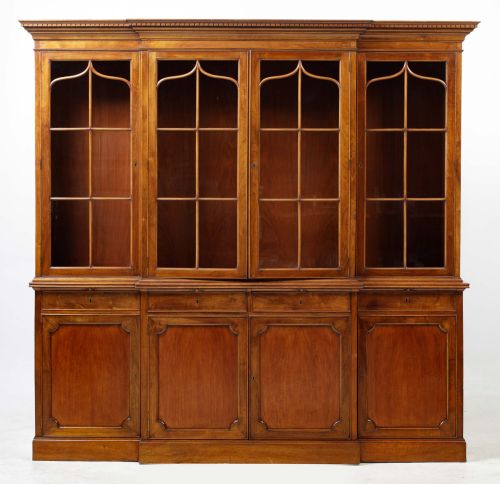 Mueble librería de estilo Jorge III, S. XX